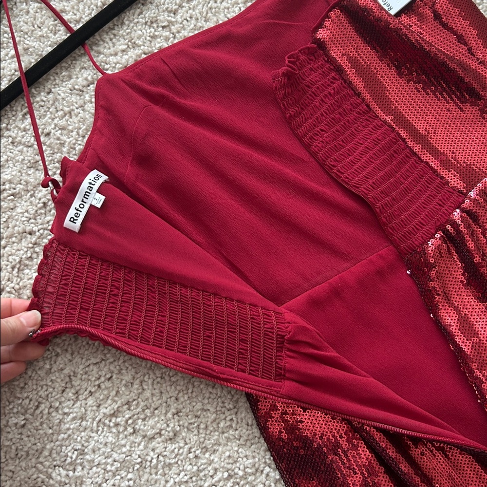 Reformation red sequin dress. Size 2 - Picture 8 of 16